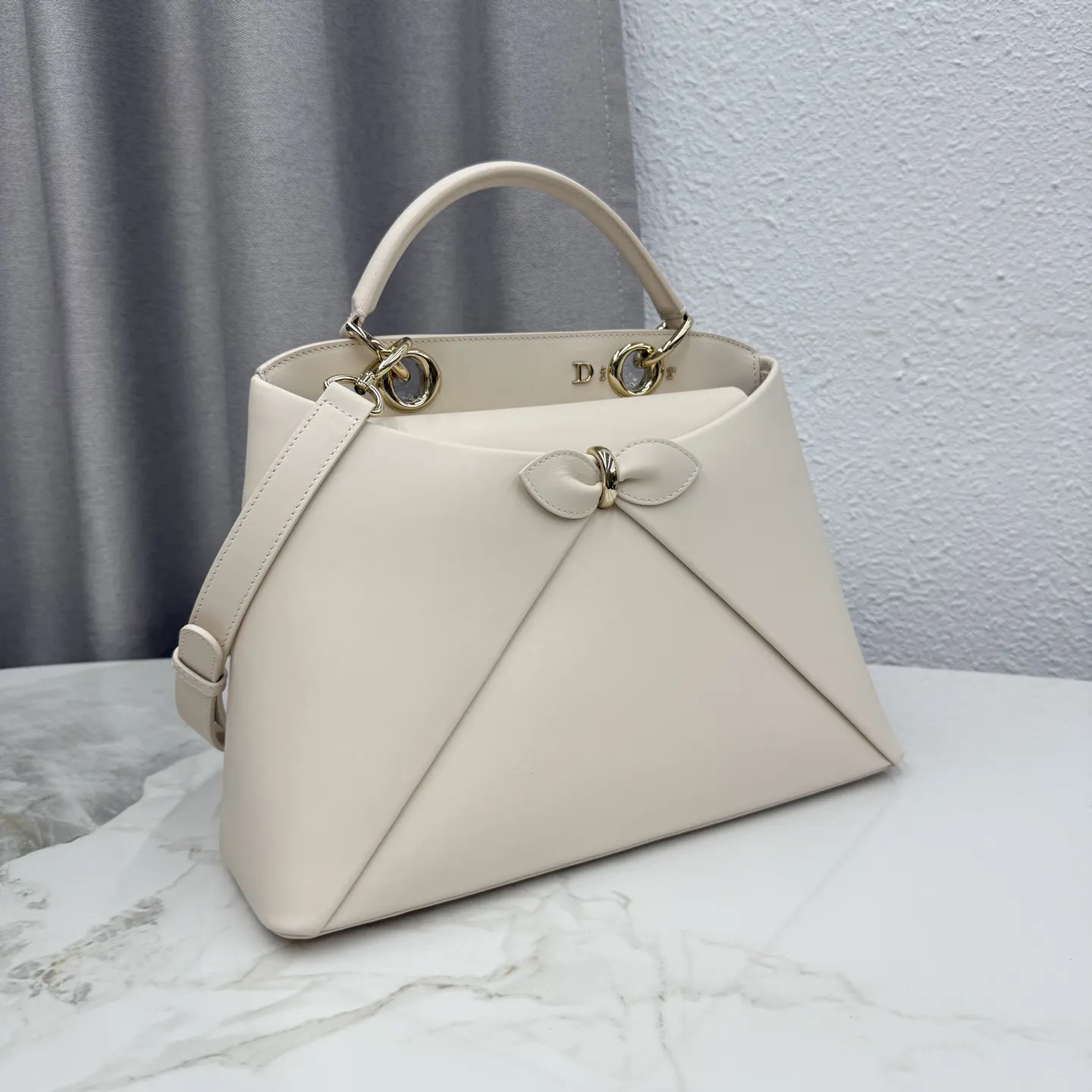 Dior 米色 手提包