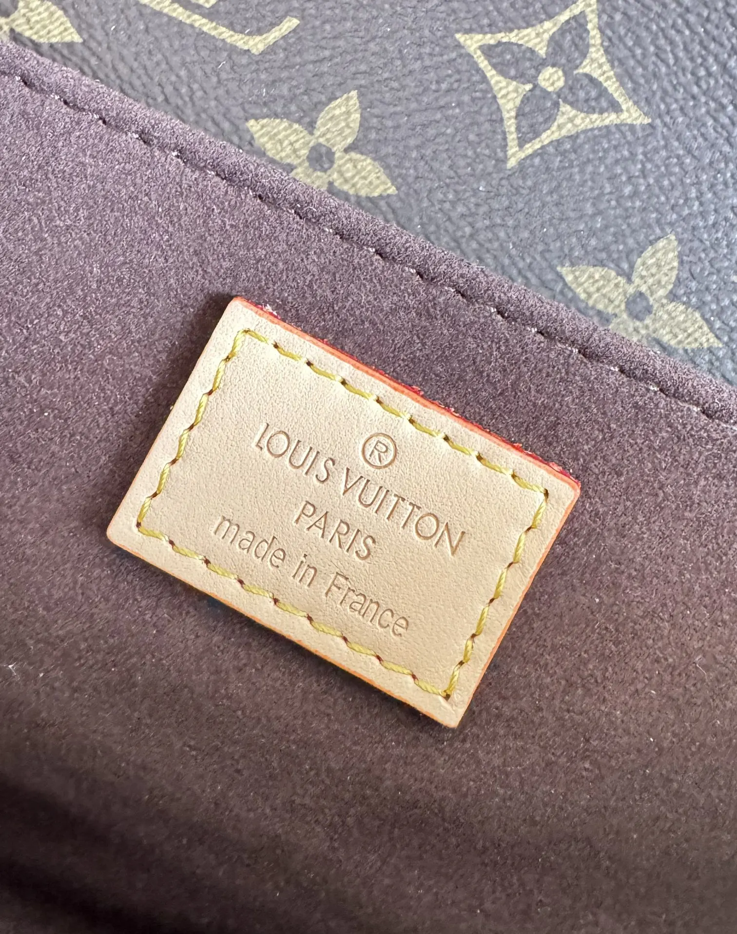 Chain Bag Leather