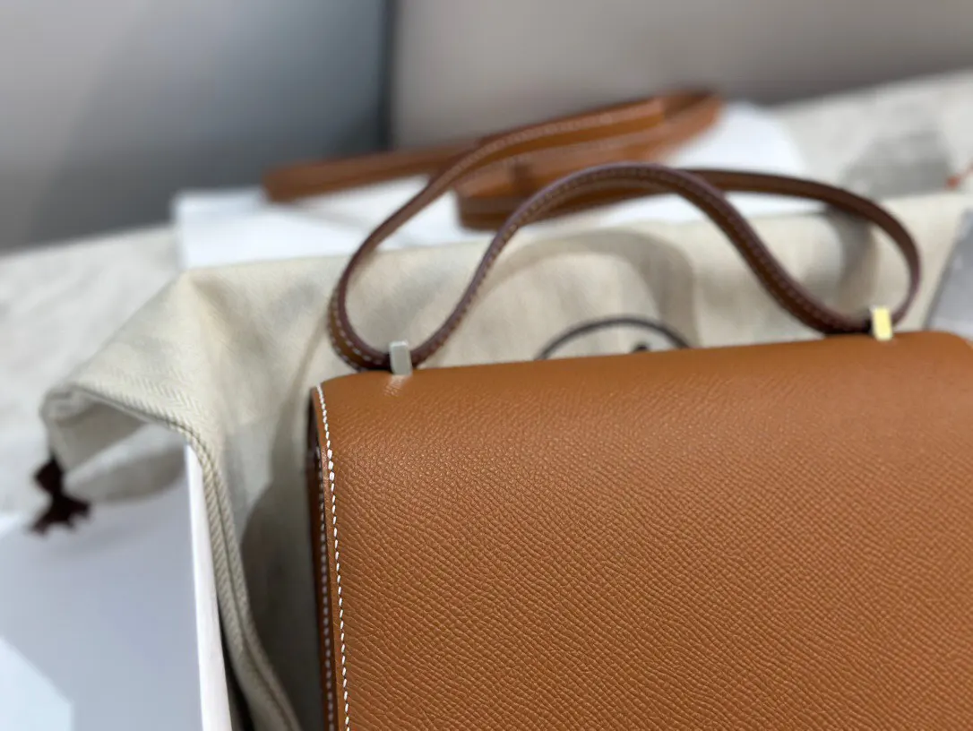 Hermès Constance 棕色 Epsom掌纹牛皮 斜挎包 19cm