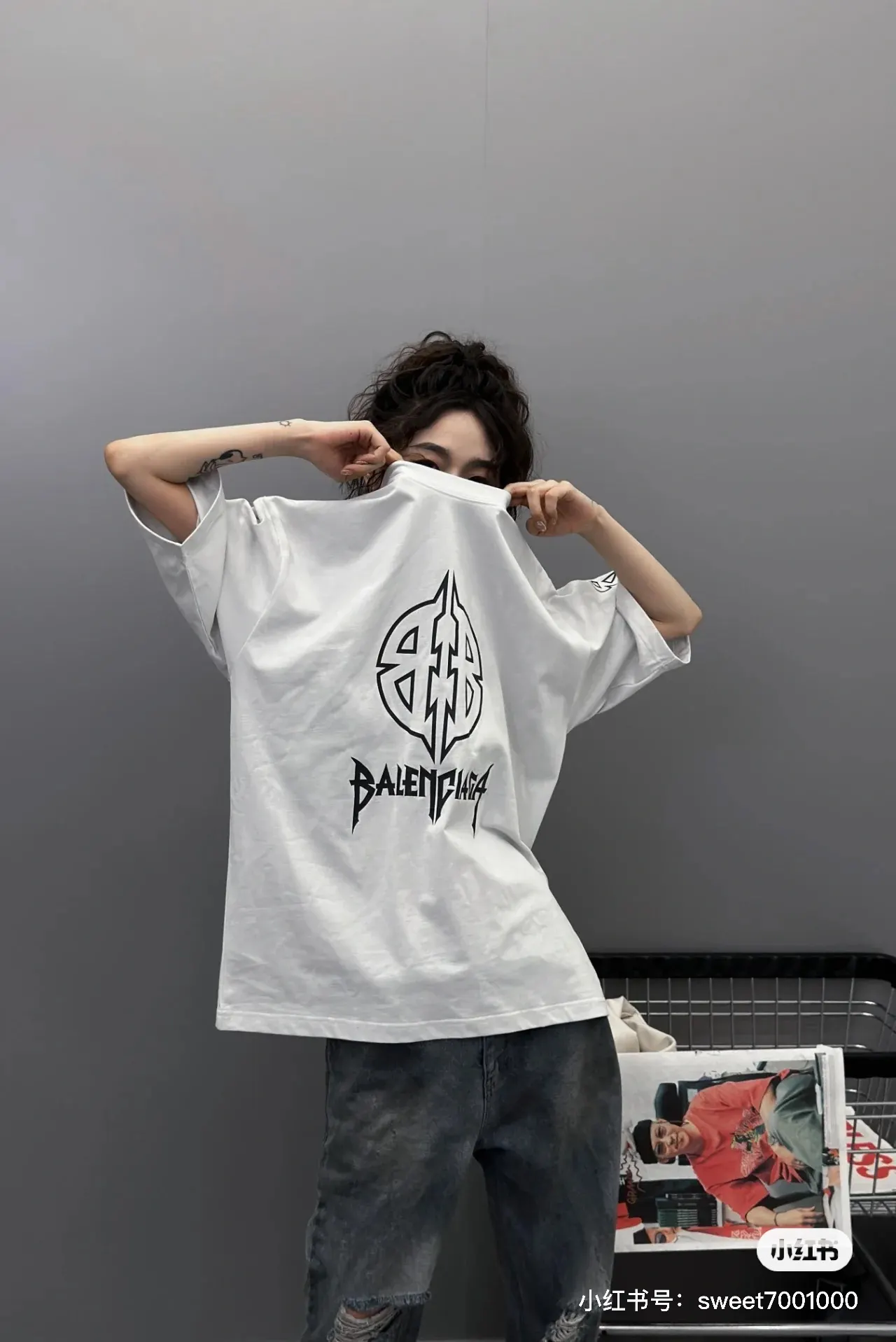 Balenciaga White Cotton Logo Short Sleeve T-Shirt Street