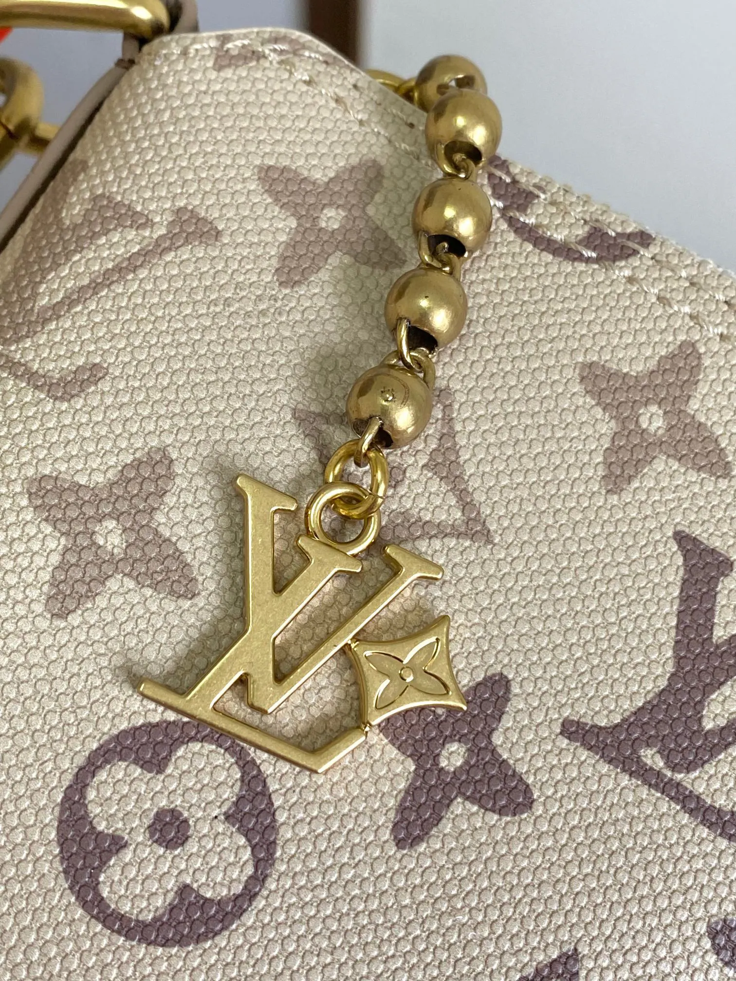 LV 綠色 杏色 帆布 單肩包 日常單肩背款