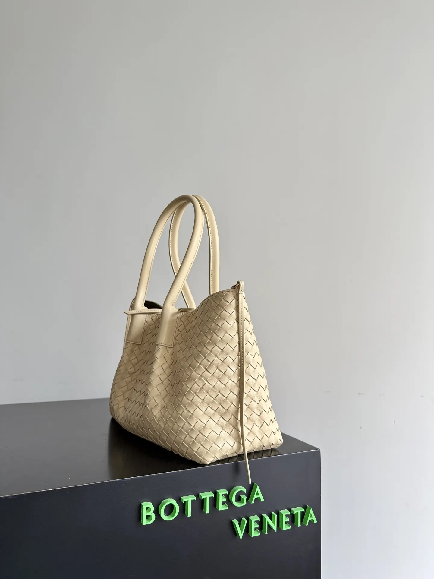 Bottega Veneta 托特包 大容量托特款