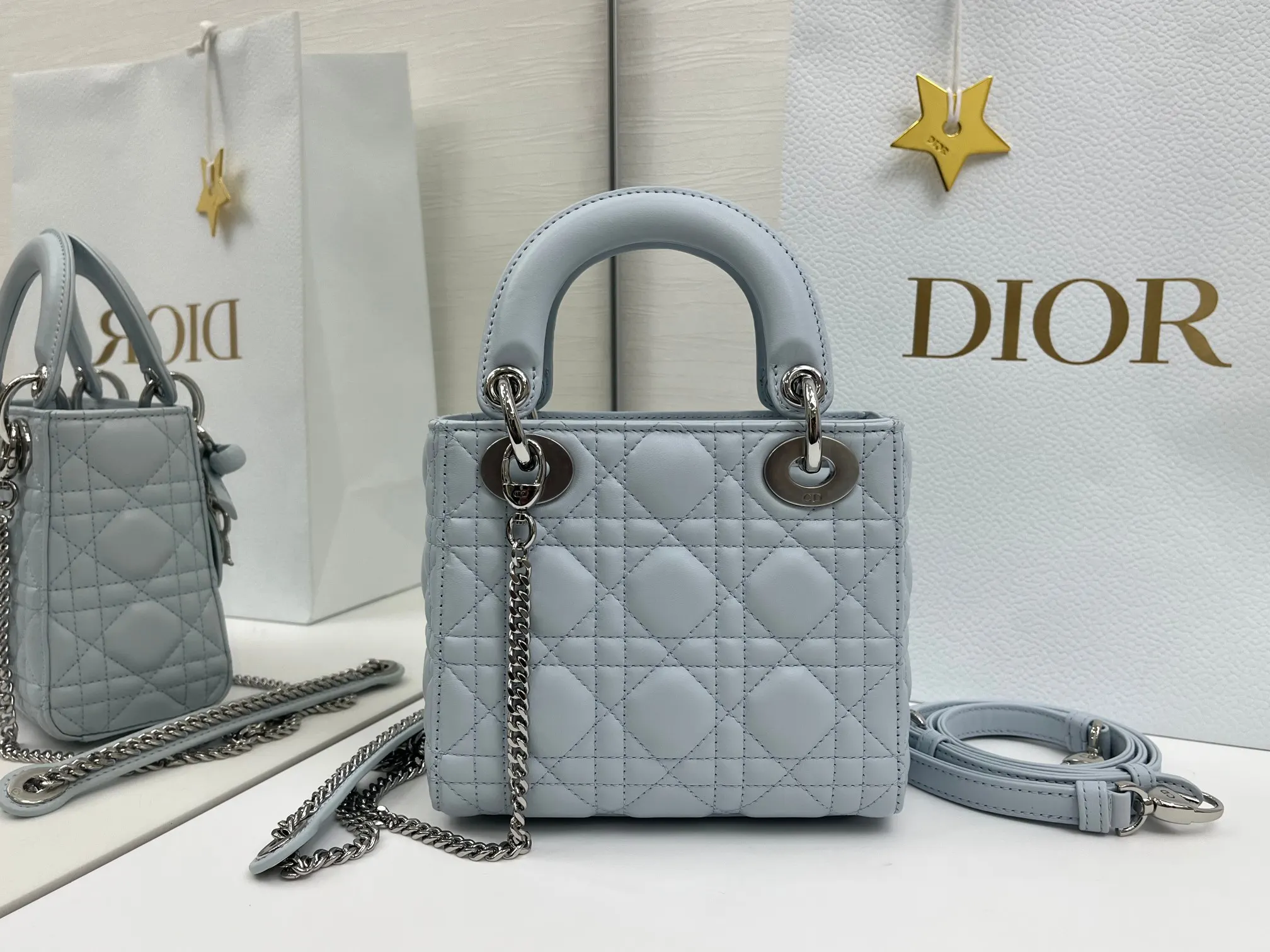 Dior Lady Dior Lady 冰川蓝链条包 手提斜挎