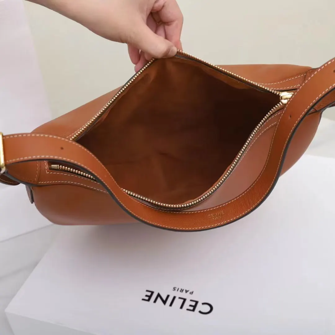 Hobo Shoulder Bag Vintage Leather