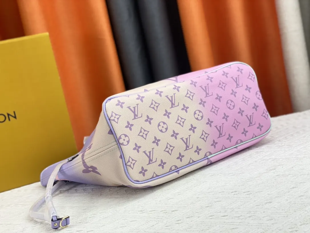 Neverfull 帆布 手拿包 精致手拿款