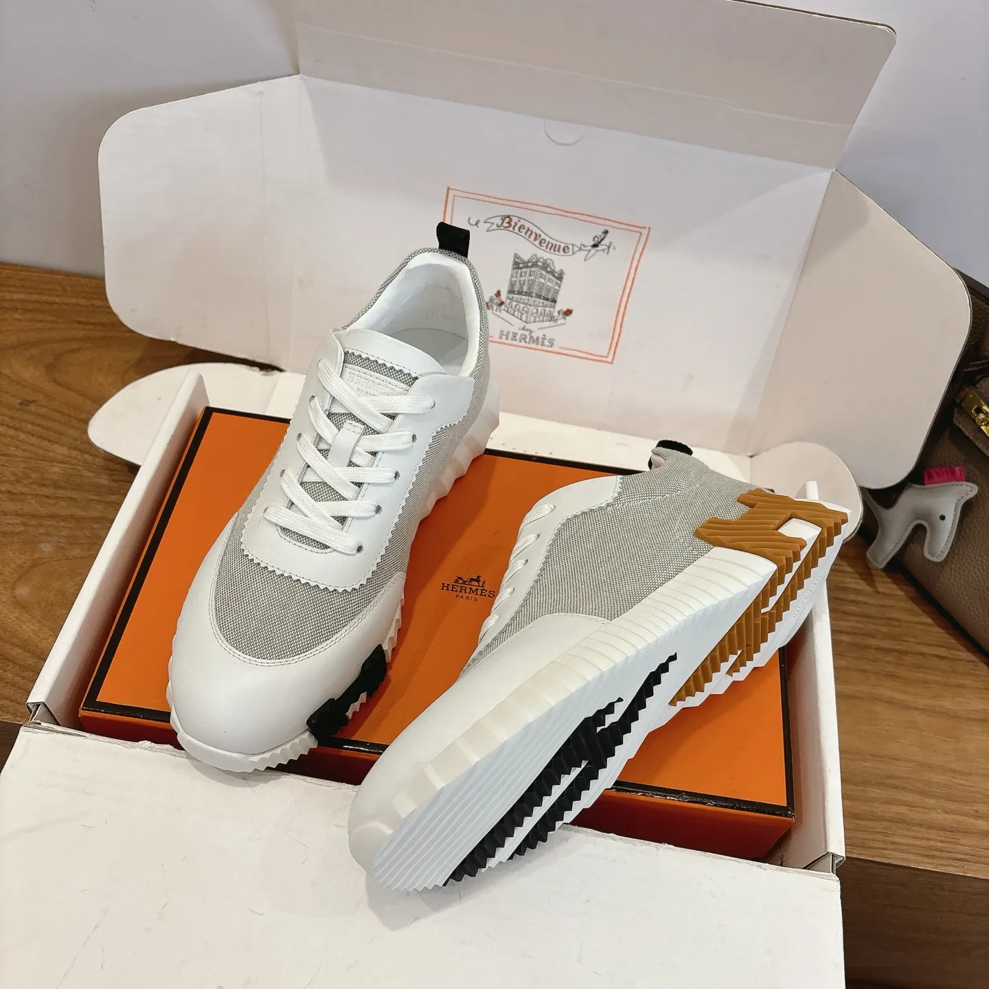 Hermès SS 运动鞋