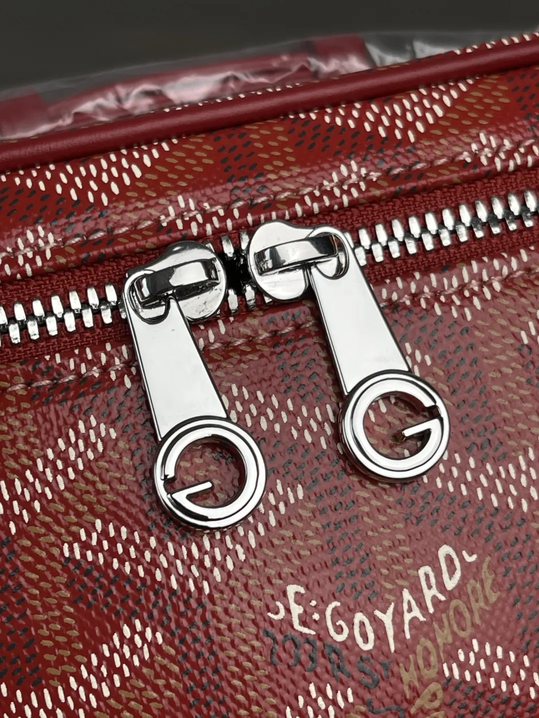 Goyard 红色 小牛皮 化妆包 便携收纳款