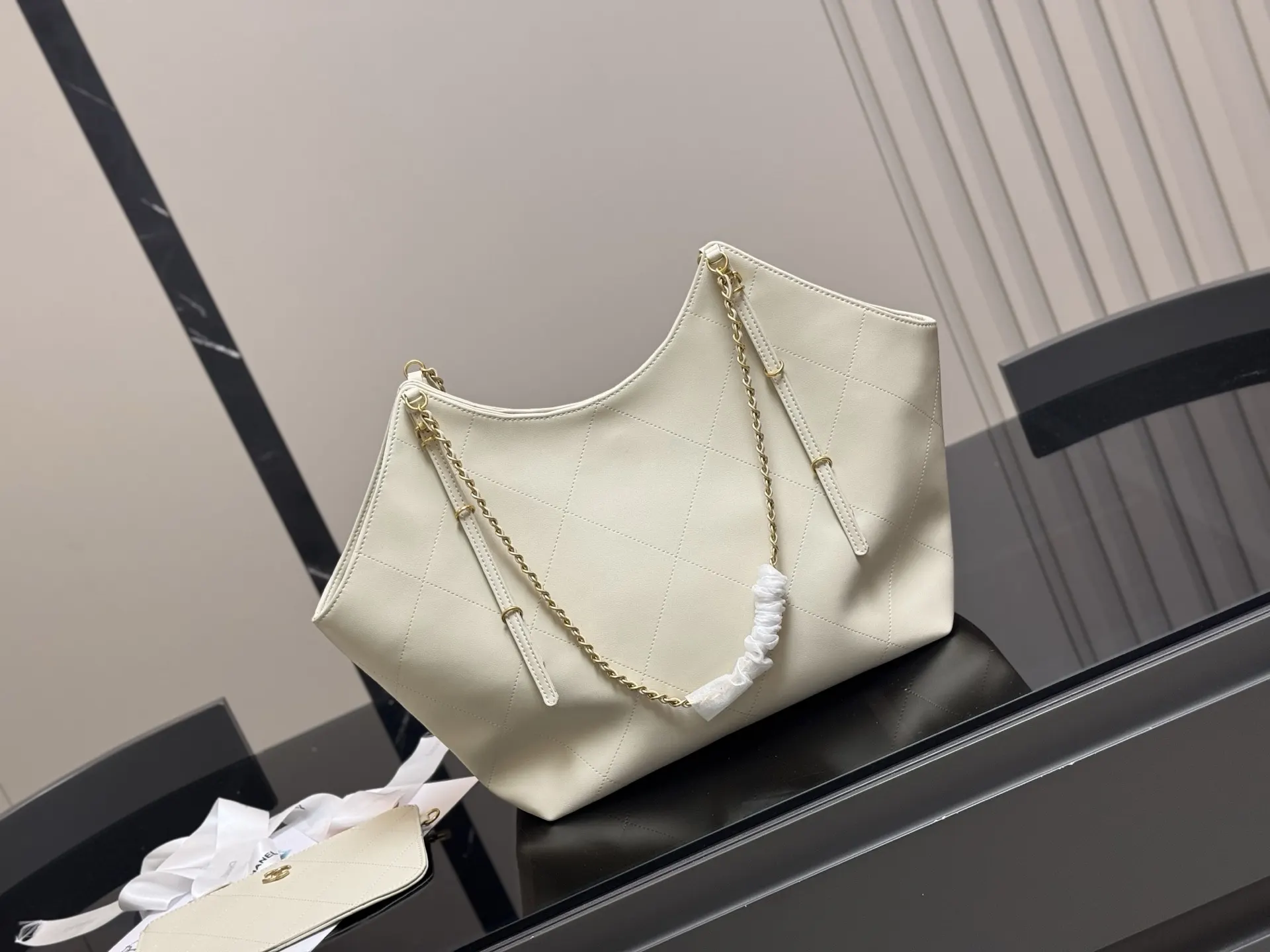 Chanel Tote Bag Image 9 Chanel Tote Bag Image 9