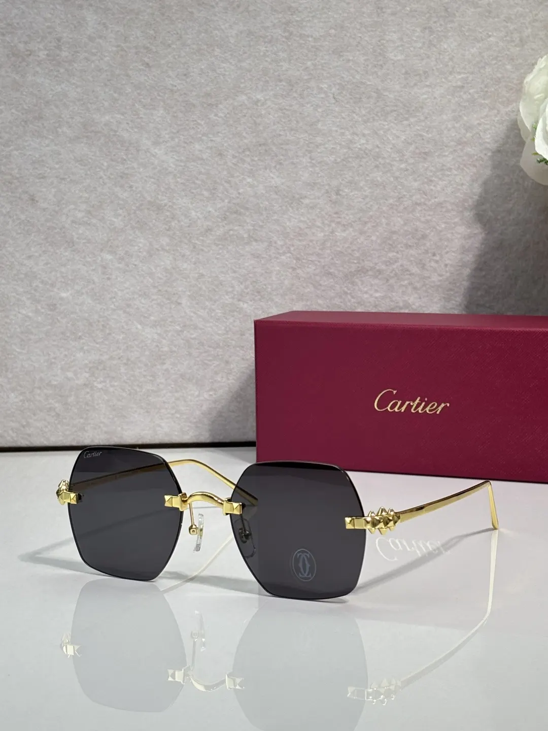 Cartier 墨镜 时尚防晒款 款14