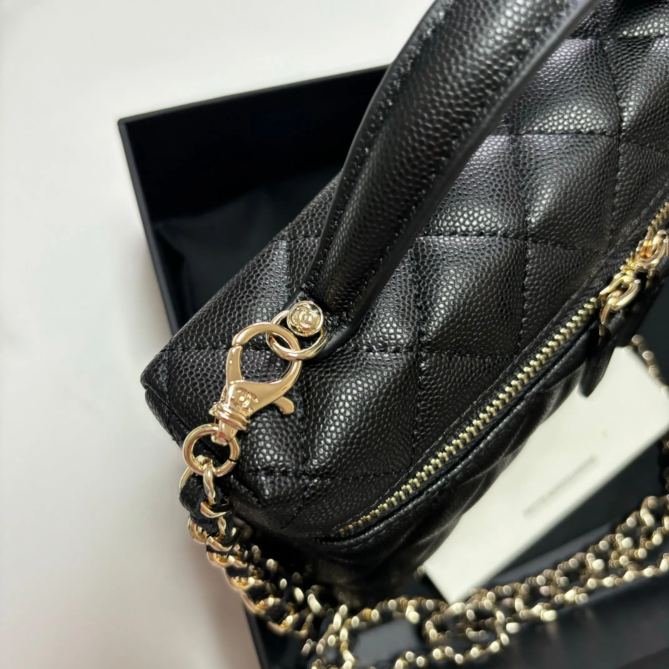 CHANEL 牛皮 品牌 球纹牛皮 五金 质量 化妆包 便携收纳款