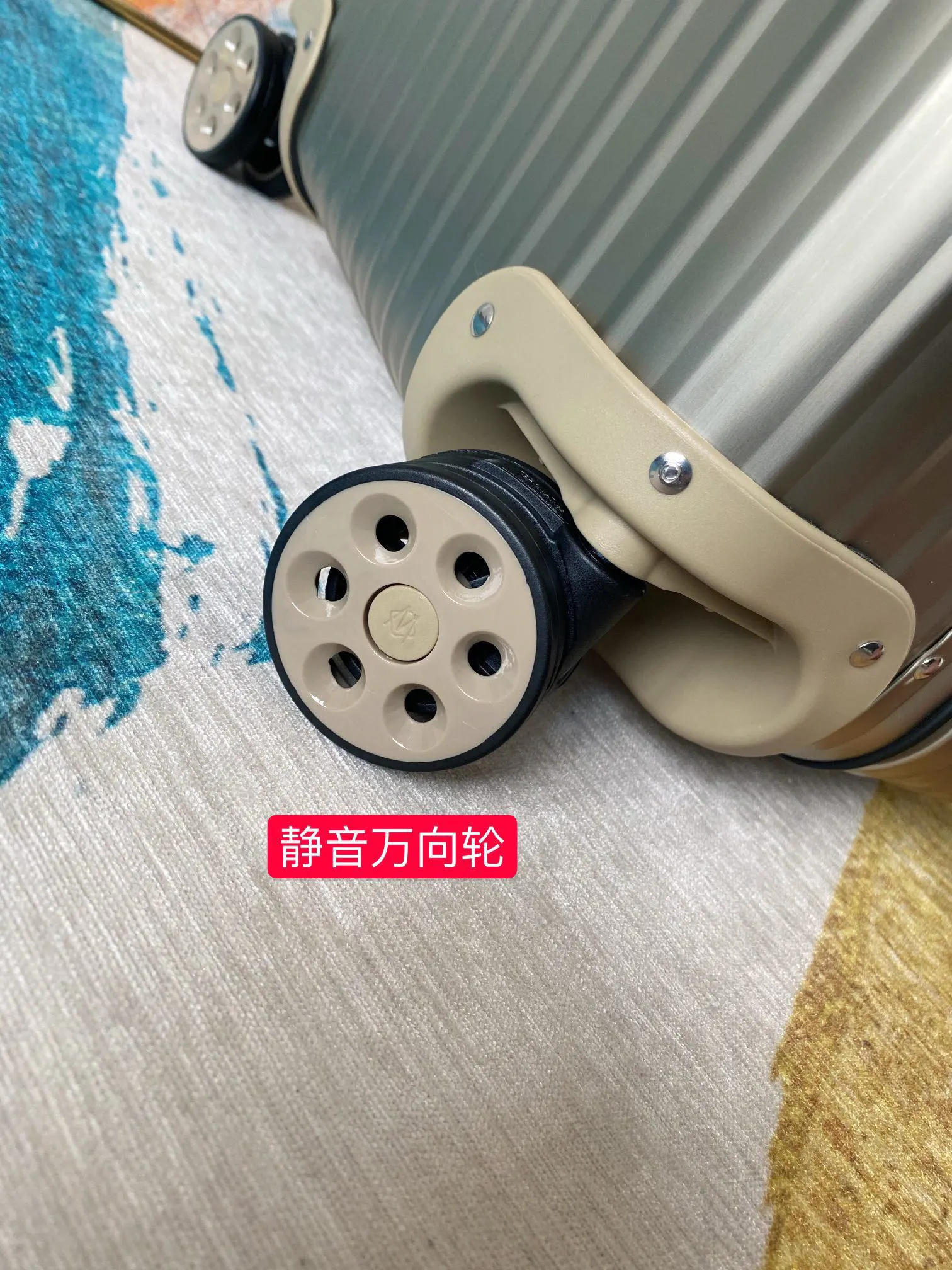 黑色 銀色 开学活动来了 日默瓦rimowa運動版鋁合金 行李箱 旅行拉杆款 輕便出行款