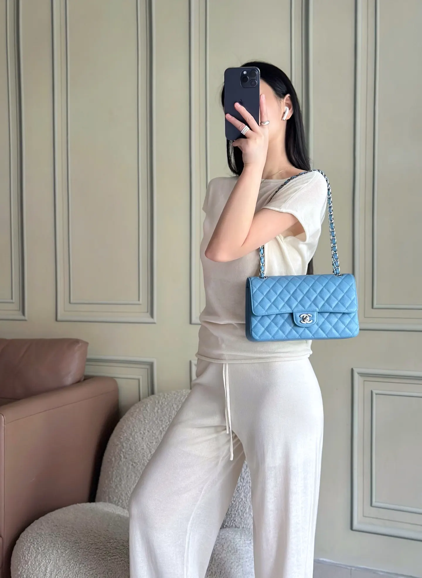 Chanel 浅蓝色鱼子酱牛皮翻盖链条包 金扣 复古