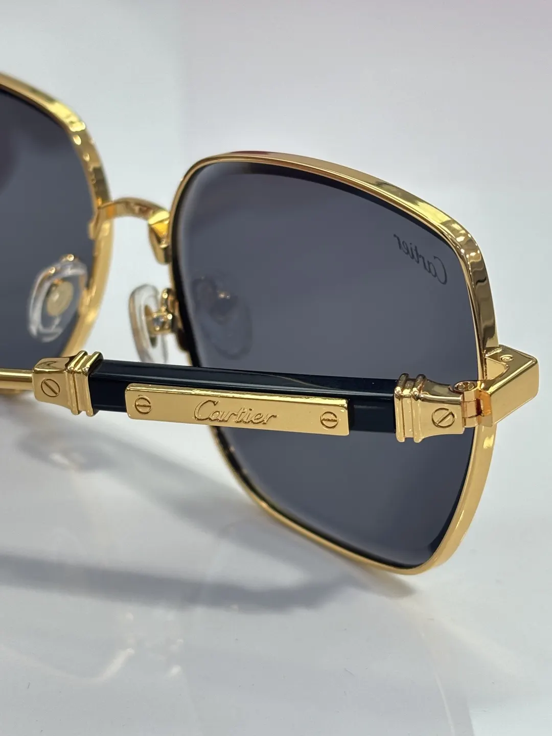Cartier 墨镜 时尚防晒款 款11