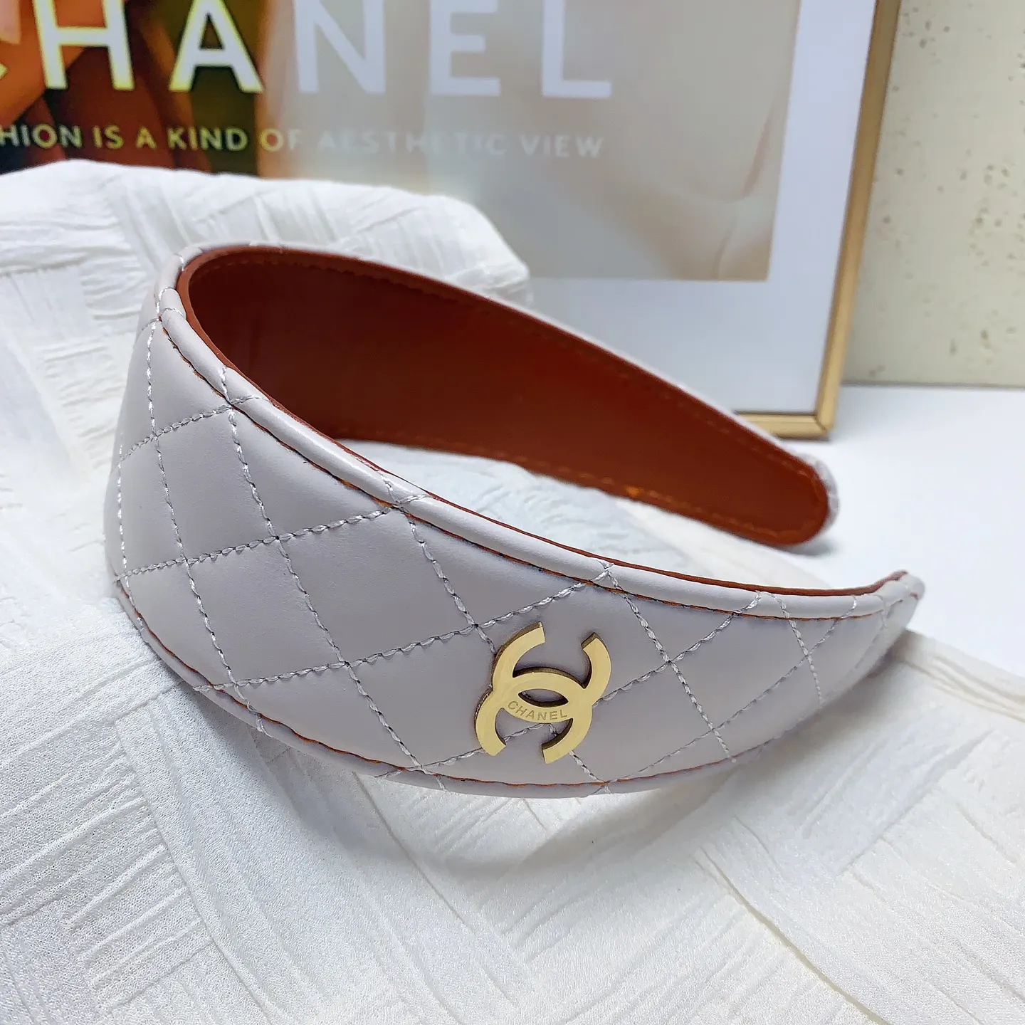 Chanel 皮革 发饰