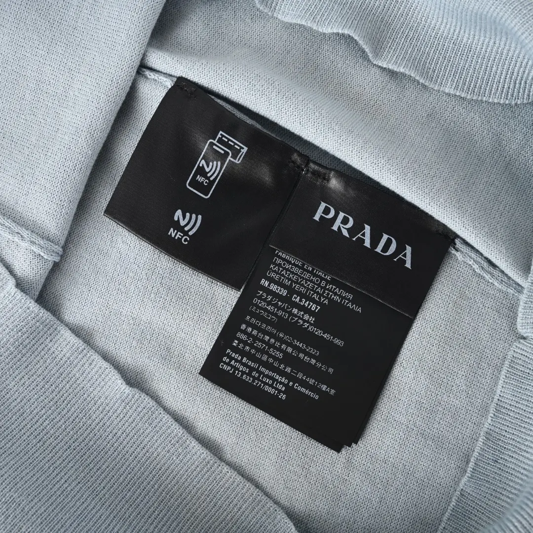 PRADA 棉质 针织 字母 针织衫 休闲百搭款