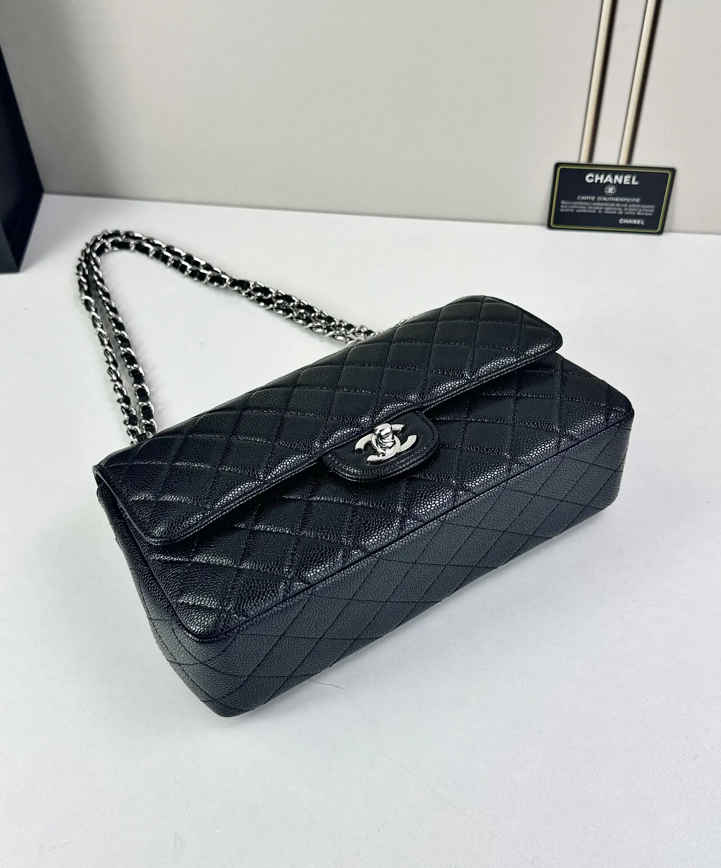 Chain Bag Classic Leather