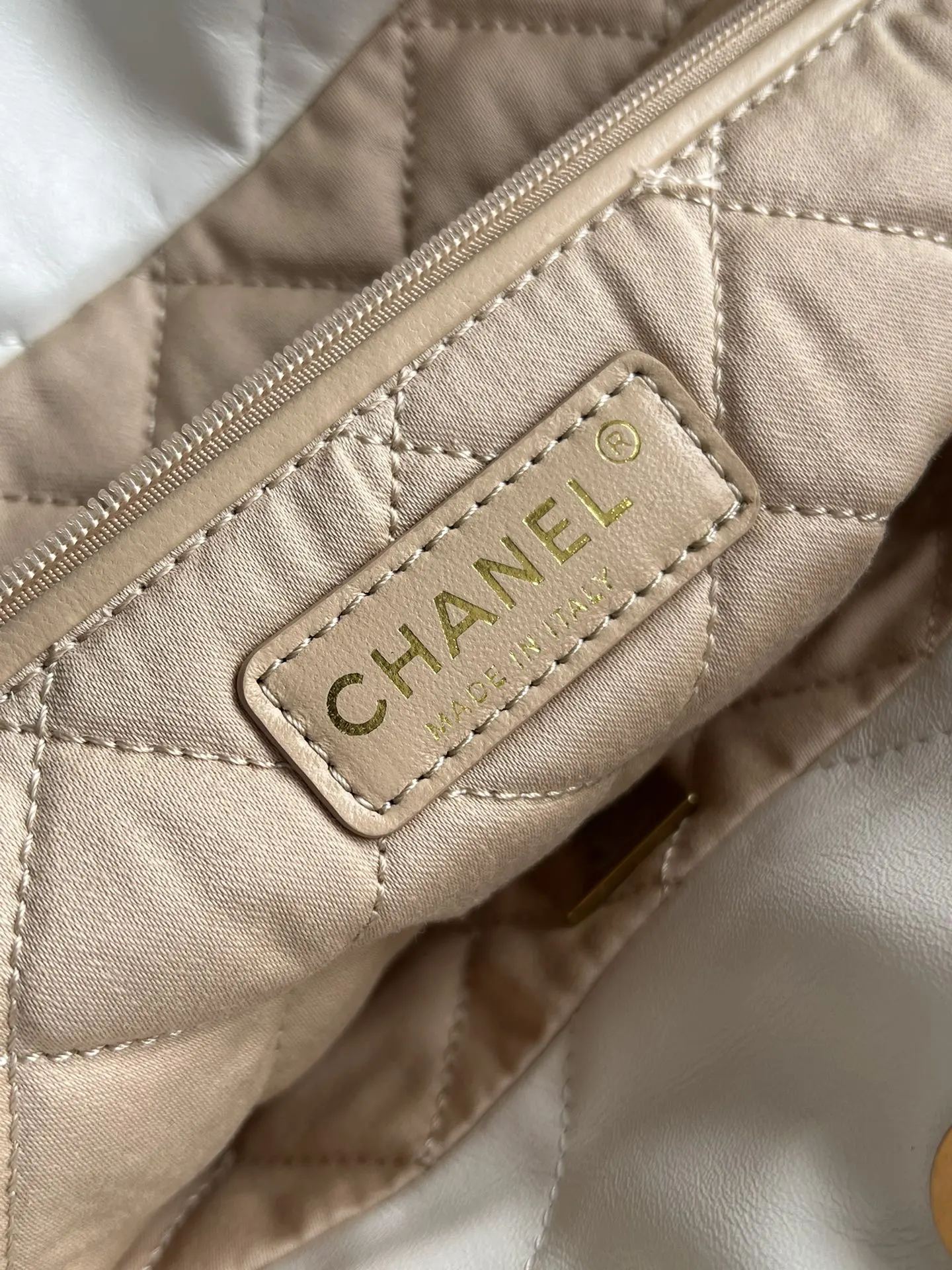Top Handle Bag Commuter Leather