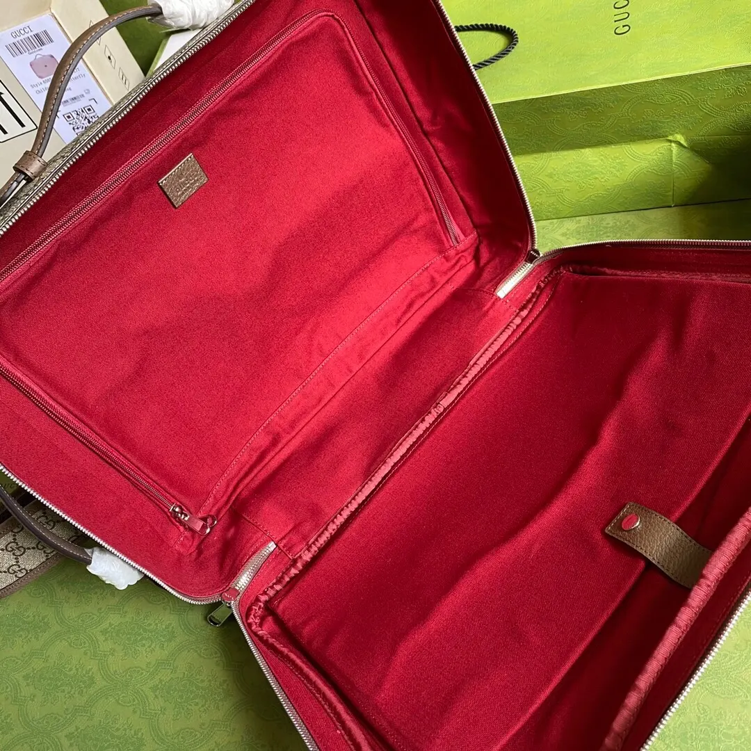 Gucci 黑色 帆布 厂价 收納包 旅行收納款