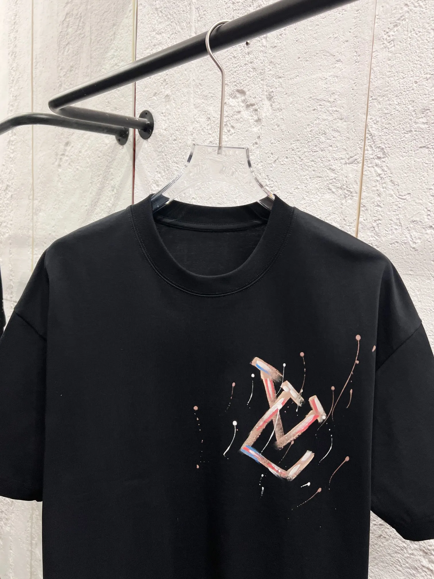LV 黑色小标短袖T恤 极简款｜ORBUYBAG 岚奢包高端时尚精品