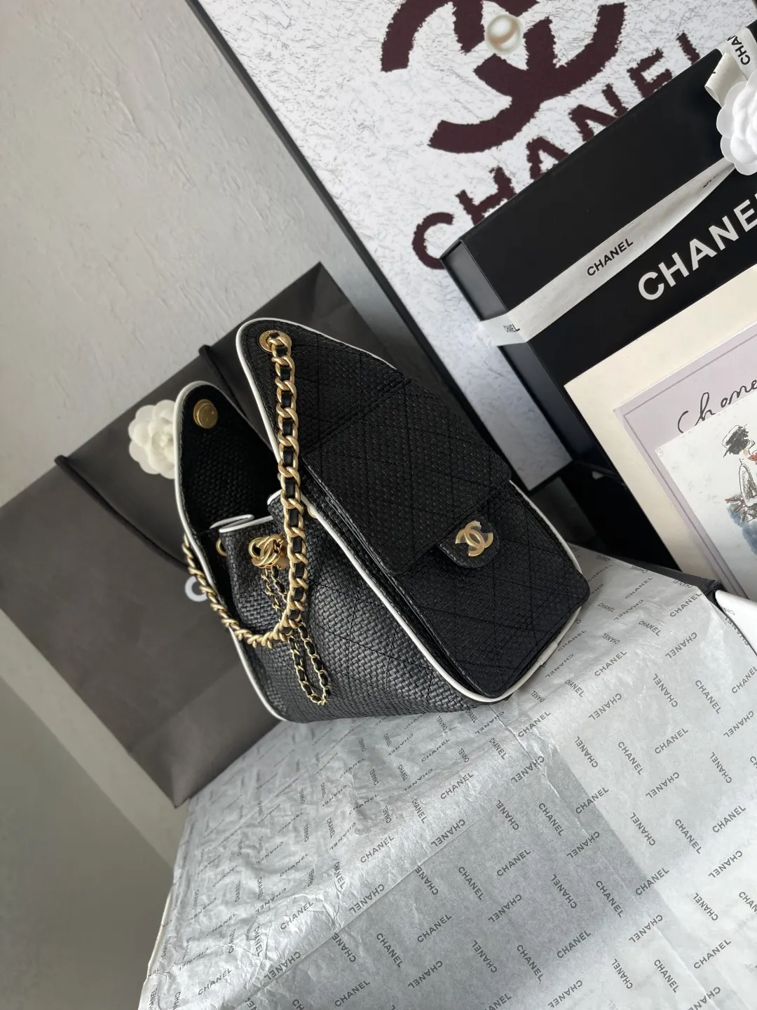 Chanel Black White Hobo Shoulder Bag Vintage