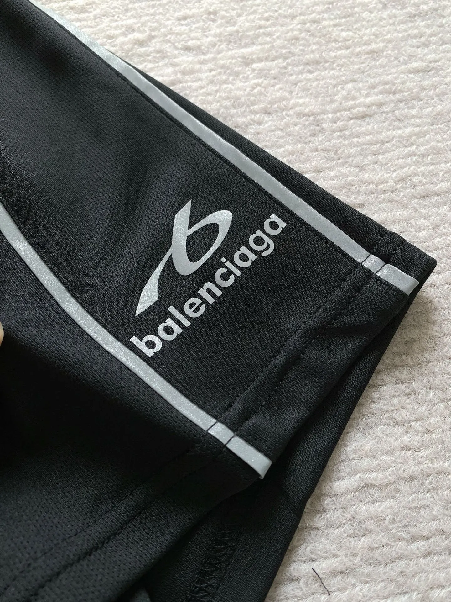 Balenciaga 黑色 Logo 短袖T恤 宽松休闲