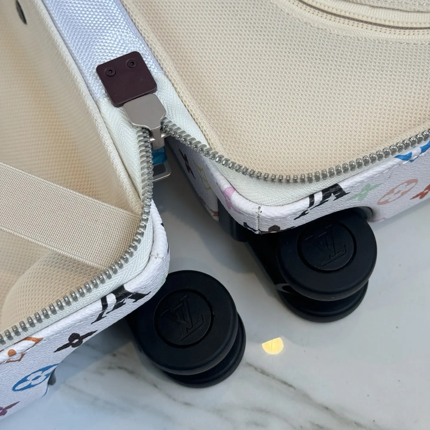 LV 老花 帆布 行李箱 旅行拉杆款 輕便出行款