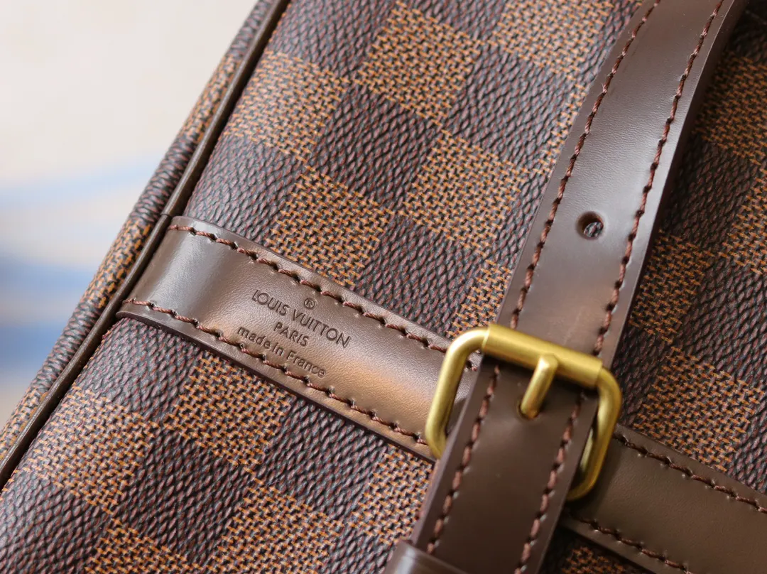 Louis Vuitton Fashion Item Travel Canvas Image 9 Louis Vuitton Fashion Item Travel Canvas Image 9
