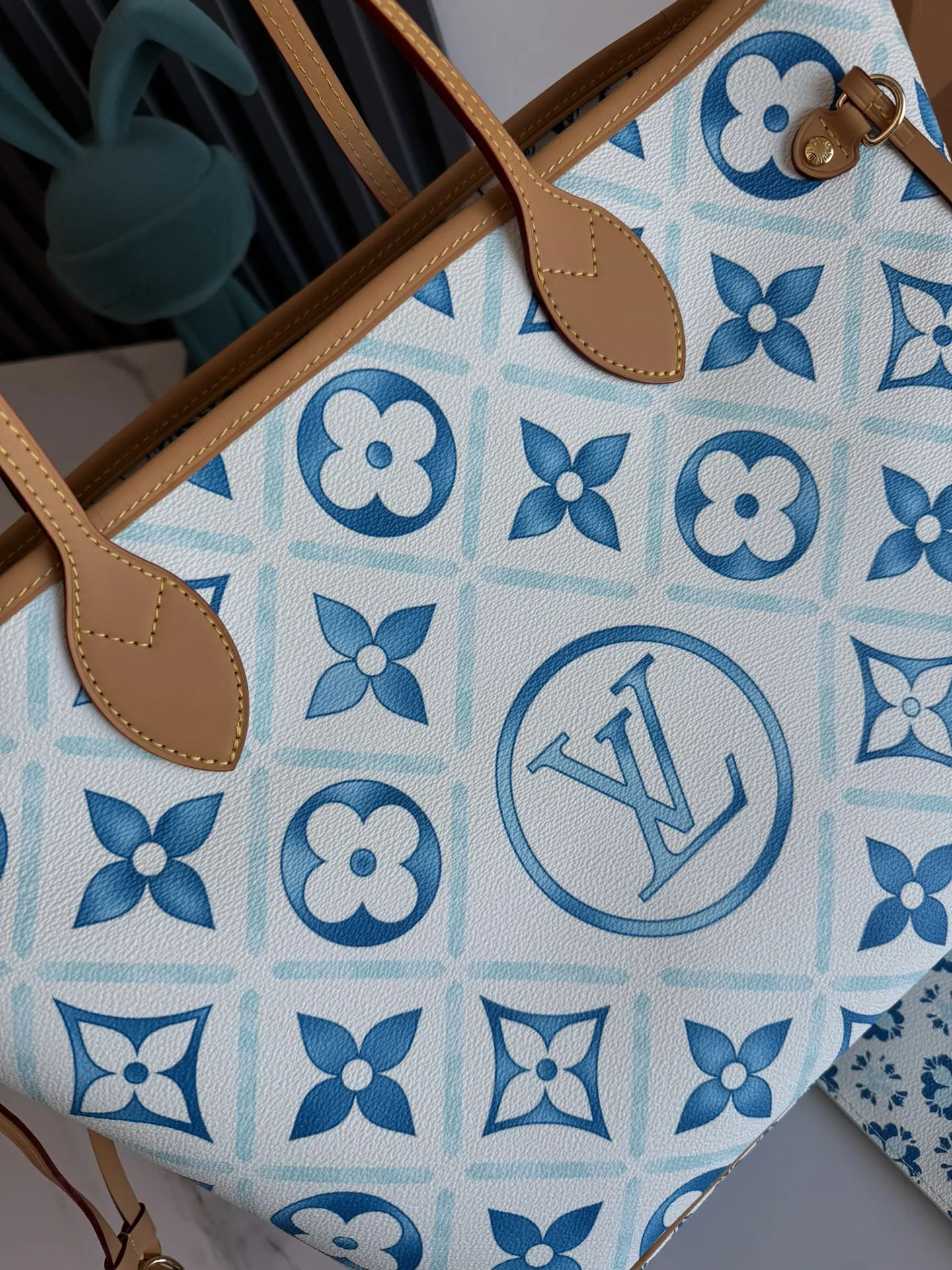 Louis Vuitton Red Blue Tote Bag Canvas