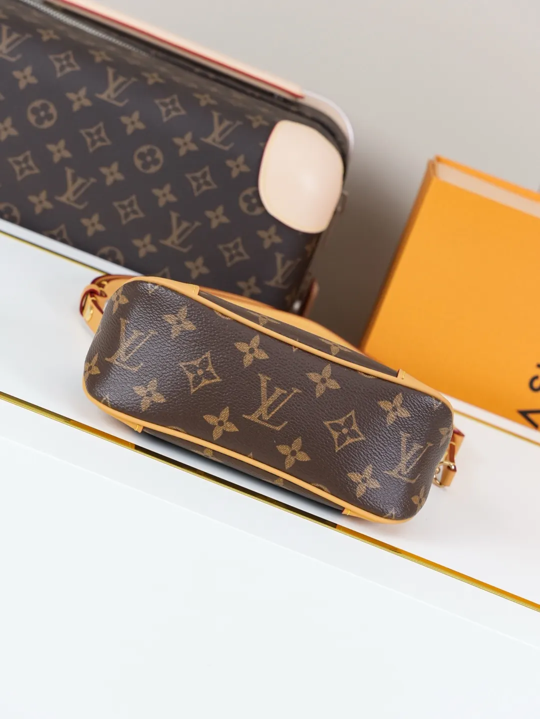 Monogram Chain Bag Leather