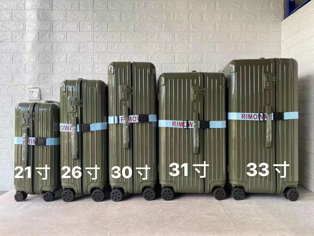 黑色 白色 RIMOWA 日默瓦Essential 系列旅 行李箱 旅行拉杆款 輕便出行款