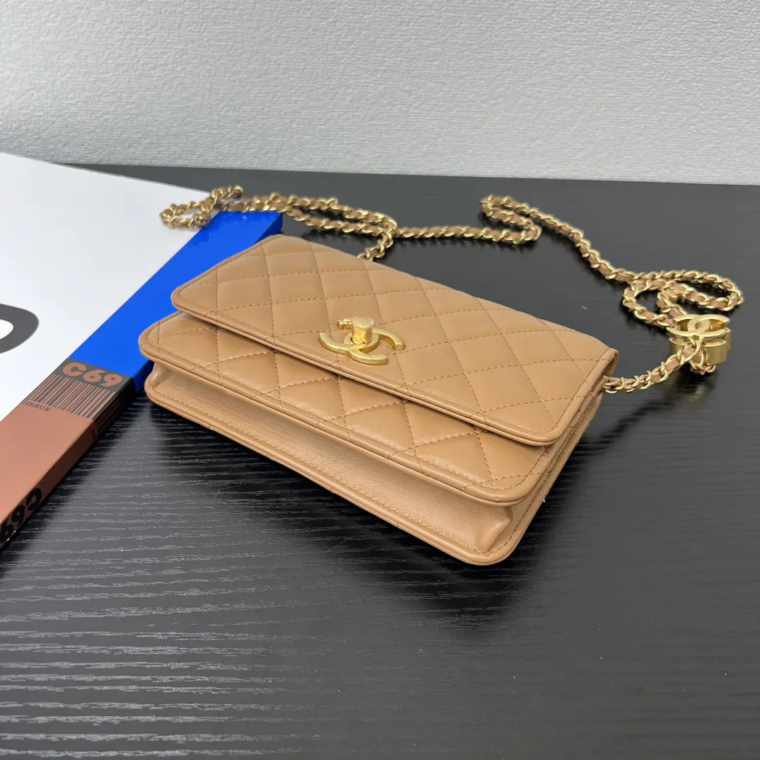 Chanel 小羊皮19 Bag鏈條包 單肩斜挎