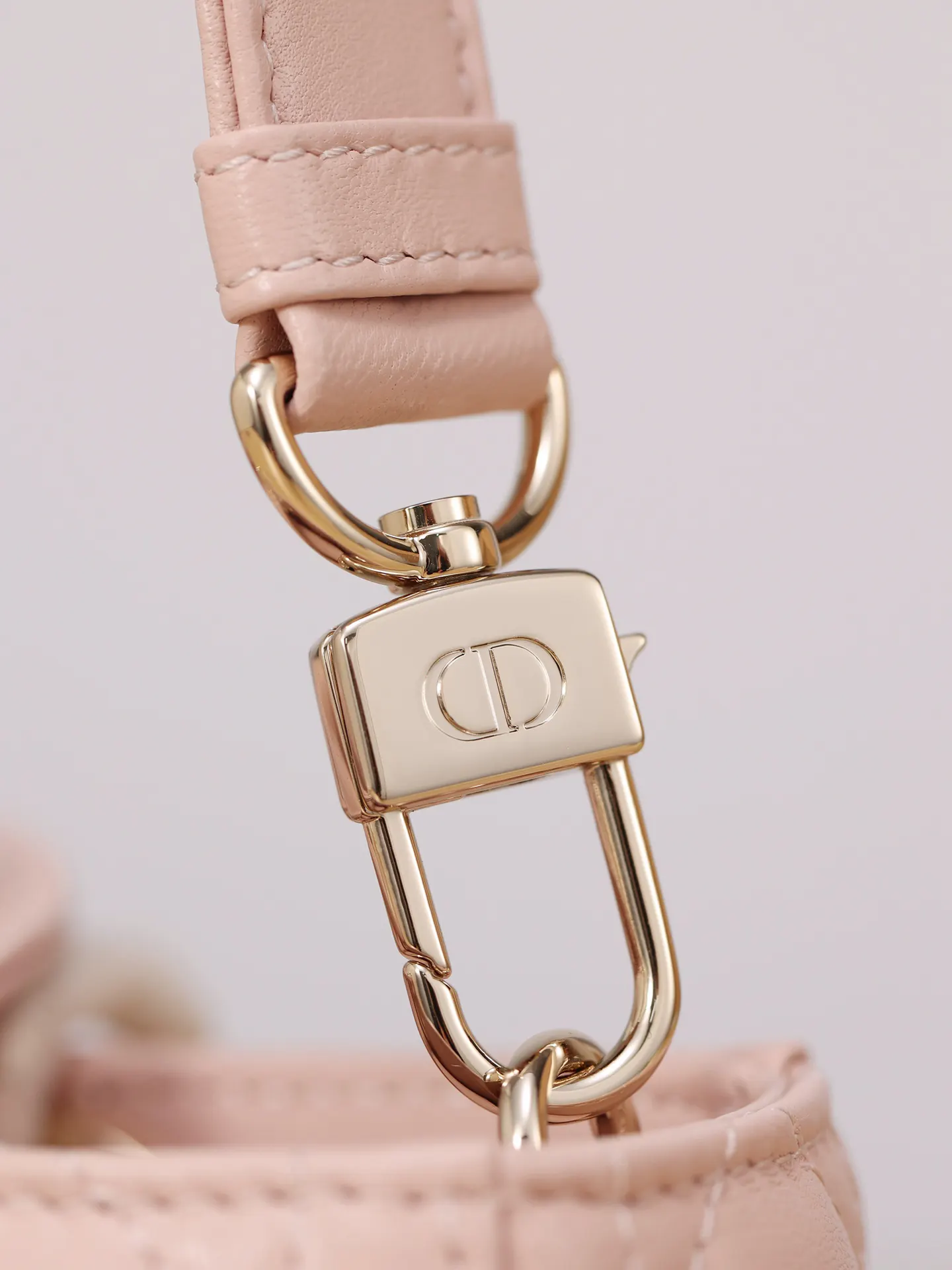 Dior Lady Dior Lady 粉色羊皮横版手袋 手提