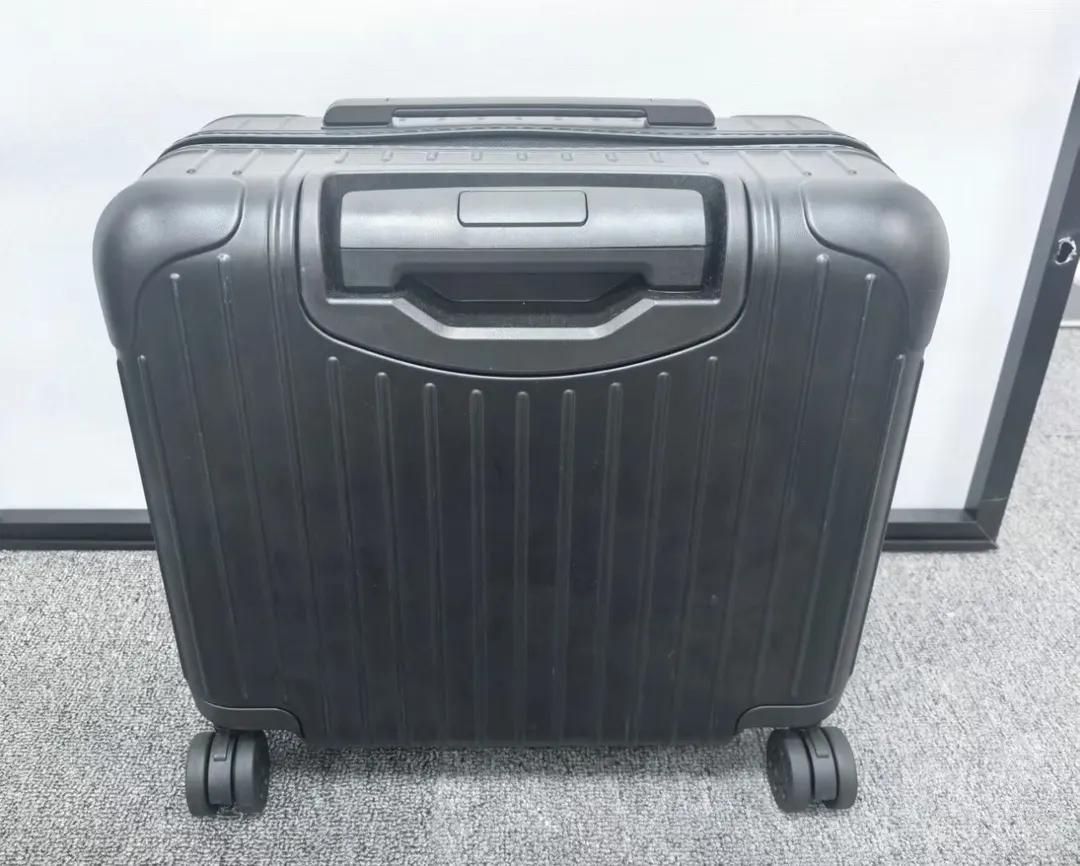黑色 白色 玫瑰 寸登机箱前置口袋黑色 行李箱 旅行拉杆款 輕便出行款