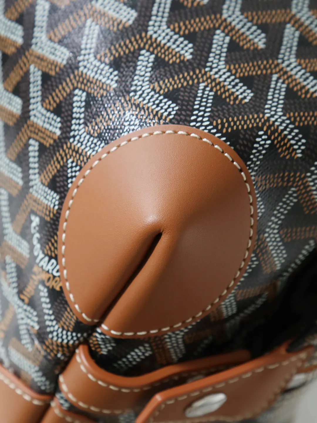 Goyard 戈雅 化妆 收纳袋 内里有 手拿包 精致手拿款