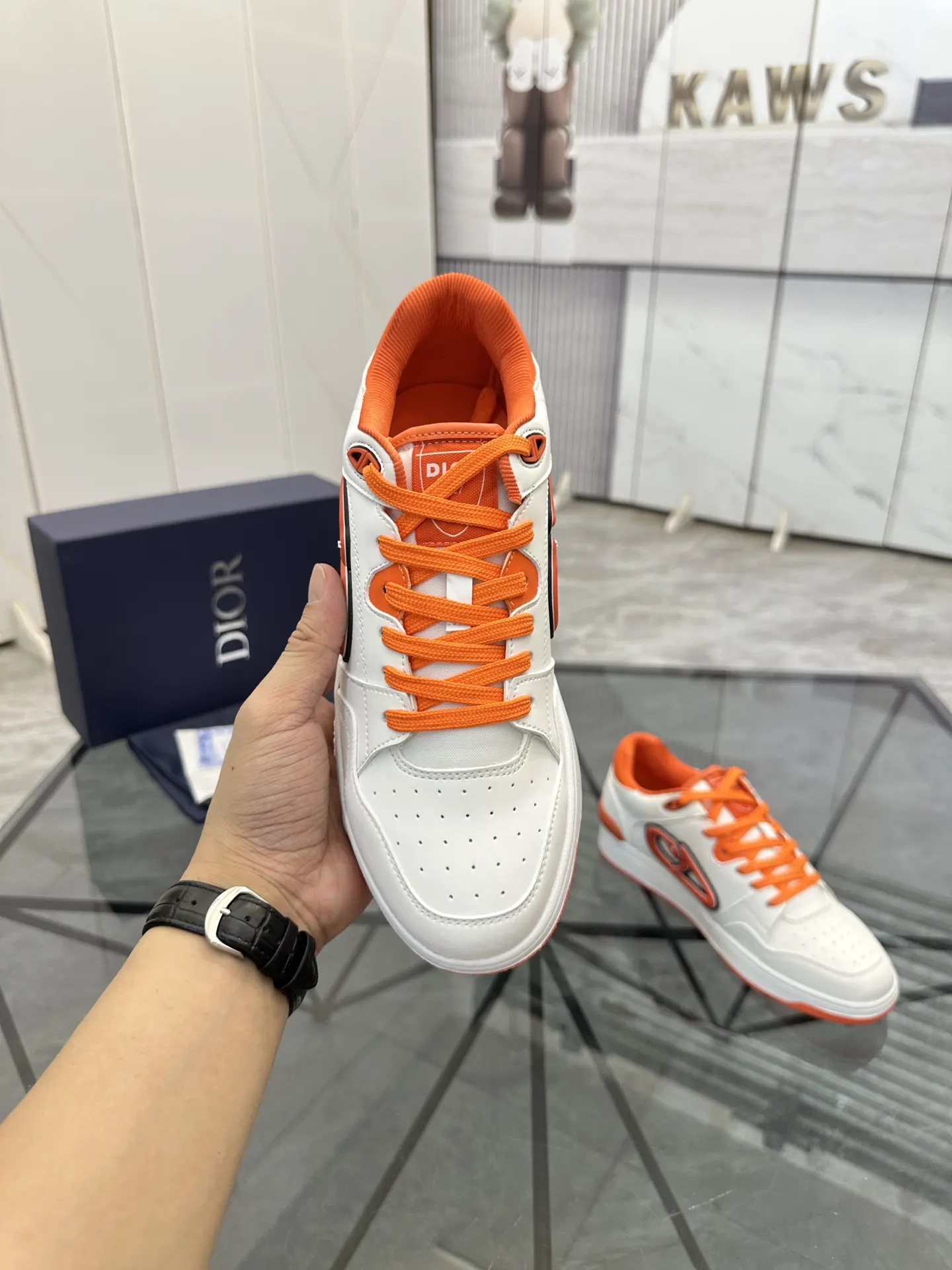 Dior B57 橙白拼色牛皮休闲鞋 亮色款