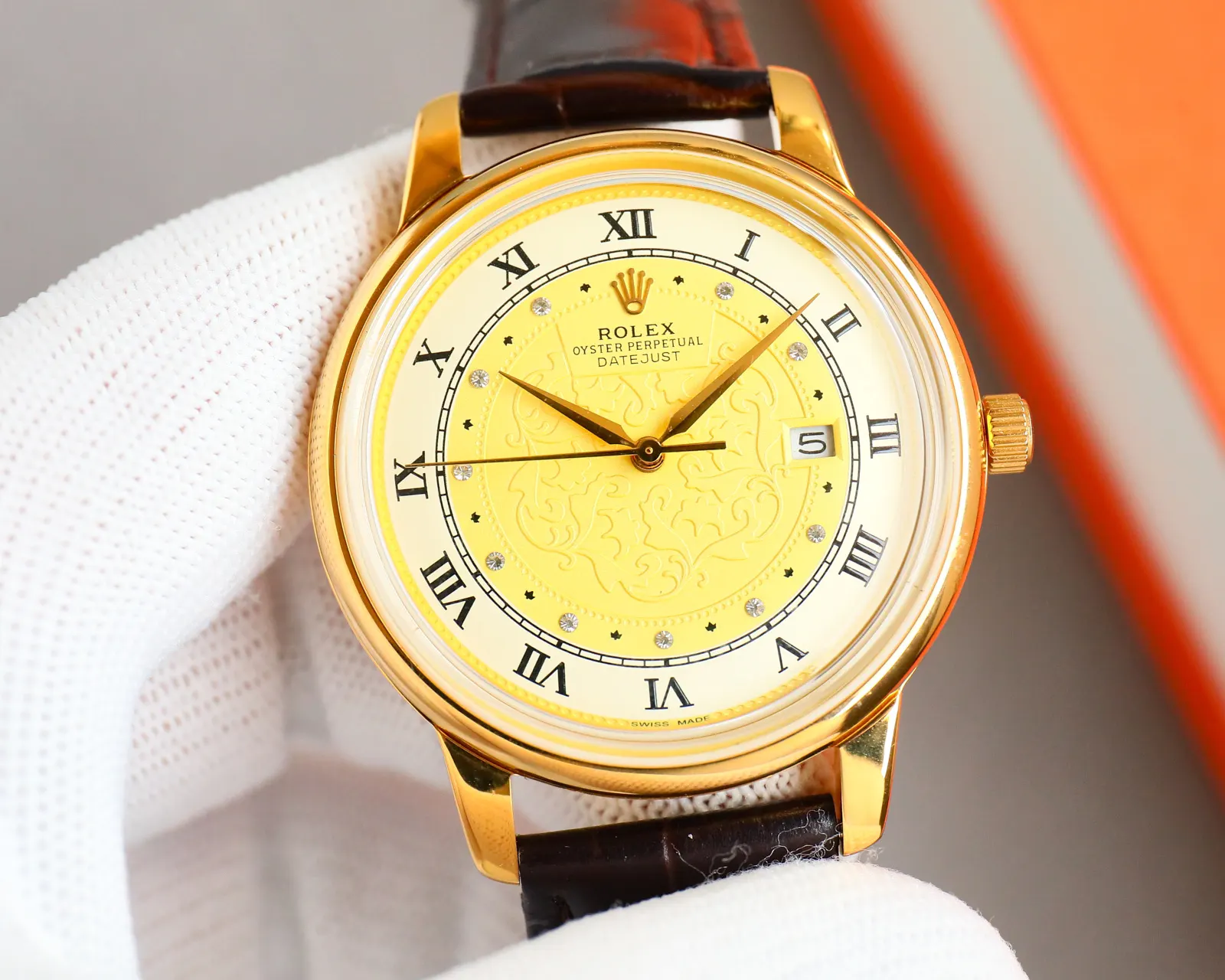 Watch Classic Leather