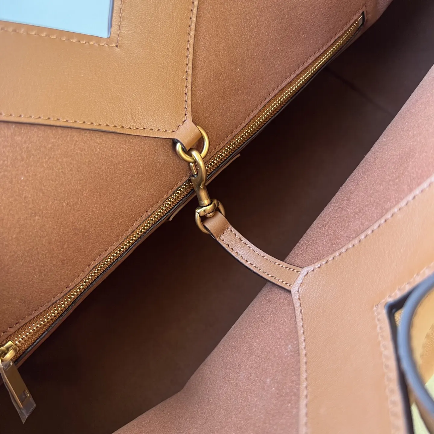Tote Bag Leather Image 9 Tote Bag Leather Image 9