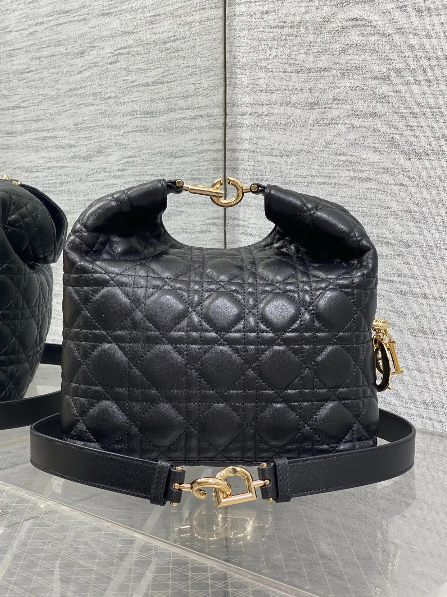 Dior 黑色羊皮包包 手提斜挎 手提包