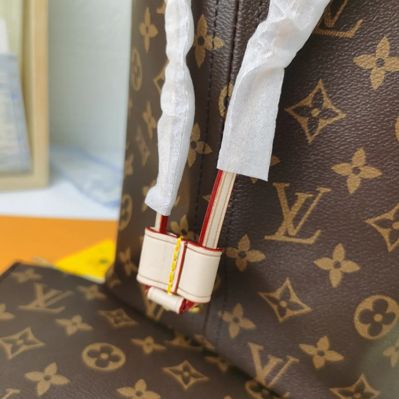 LV Neverfull 老花 牛皮 手拿包 精致手拿款