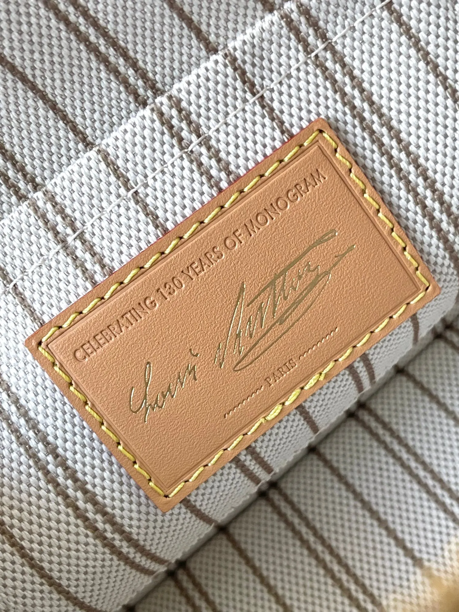 Louis Vuitton Alma 白色 皮革 手提包
