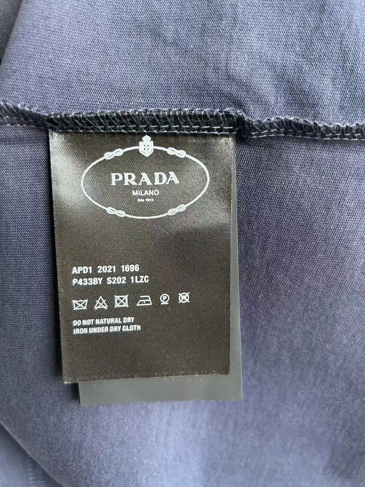 PRADA 棉质 三角标 短袖T恤 休闲百搭款