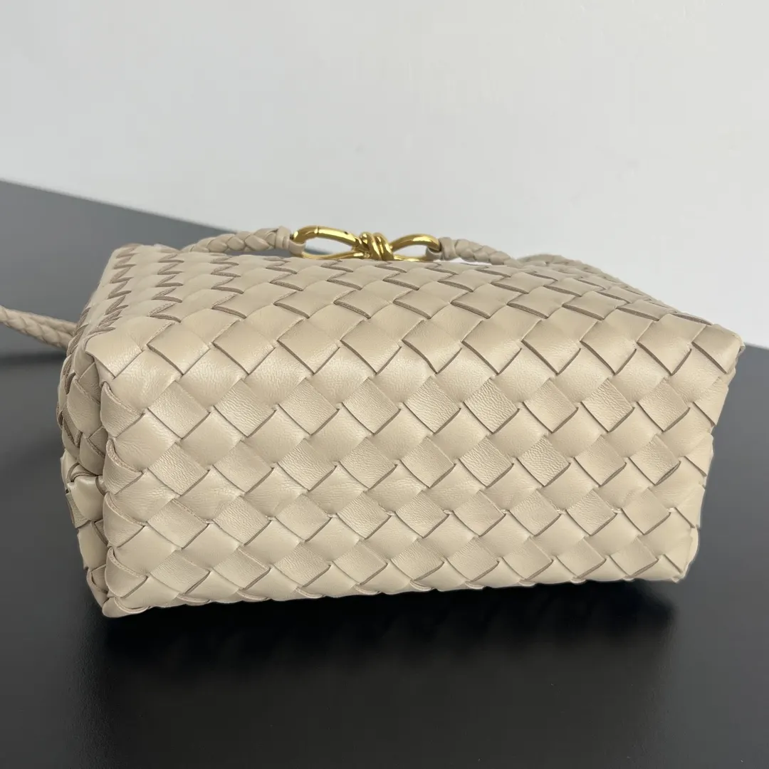 Gold Crossbody Bag Lightweight