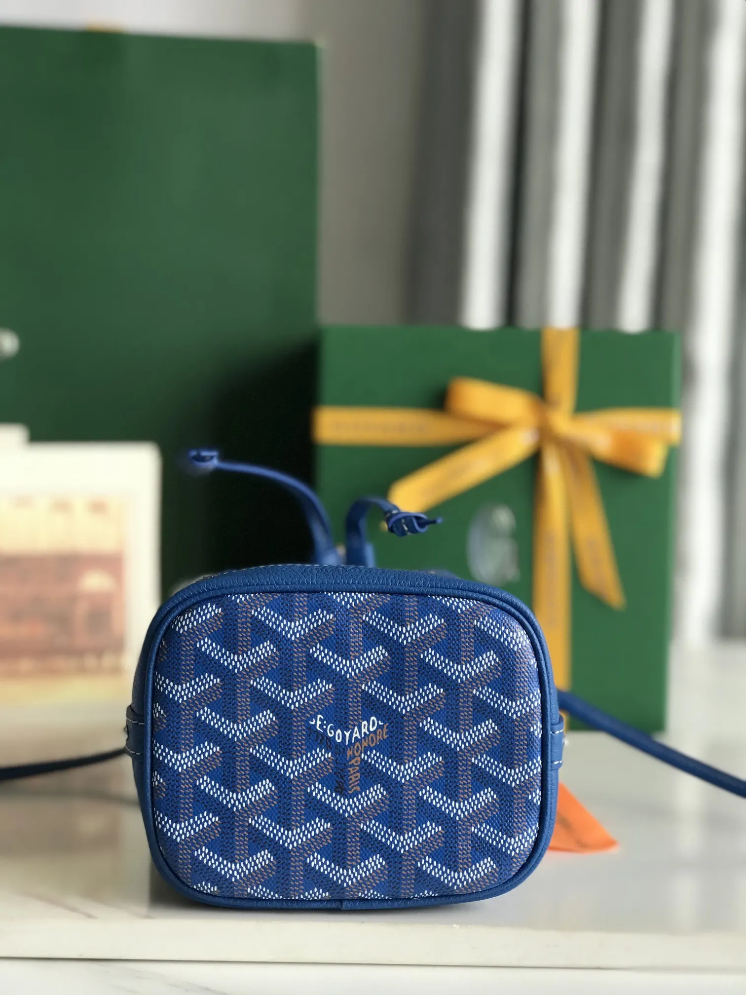 Goyard 皮革 × ×鼎鼎戈雅 水桶包 休闲水桶款