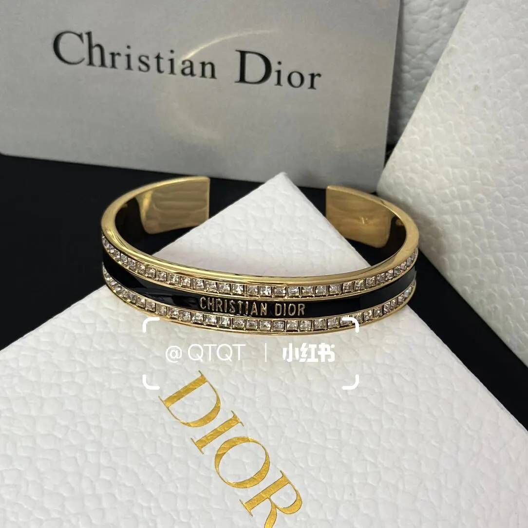 Dior 白色 手镯 精致腕饰