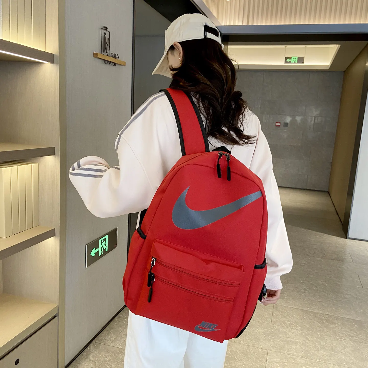 NIKE耐克 男女同款簡約百搭休閒時尚運動輕便 雙肩包 实用雙肩款
