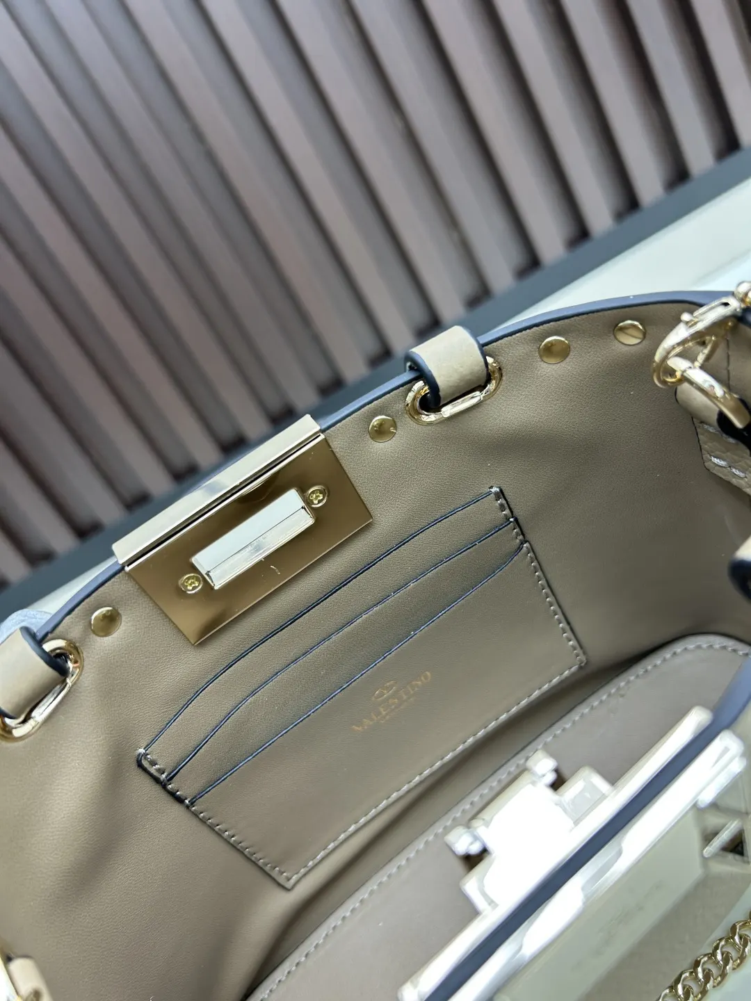 Chain Bag Leather