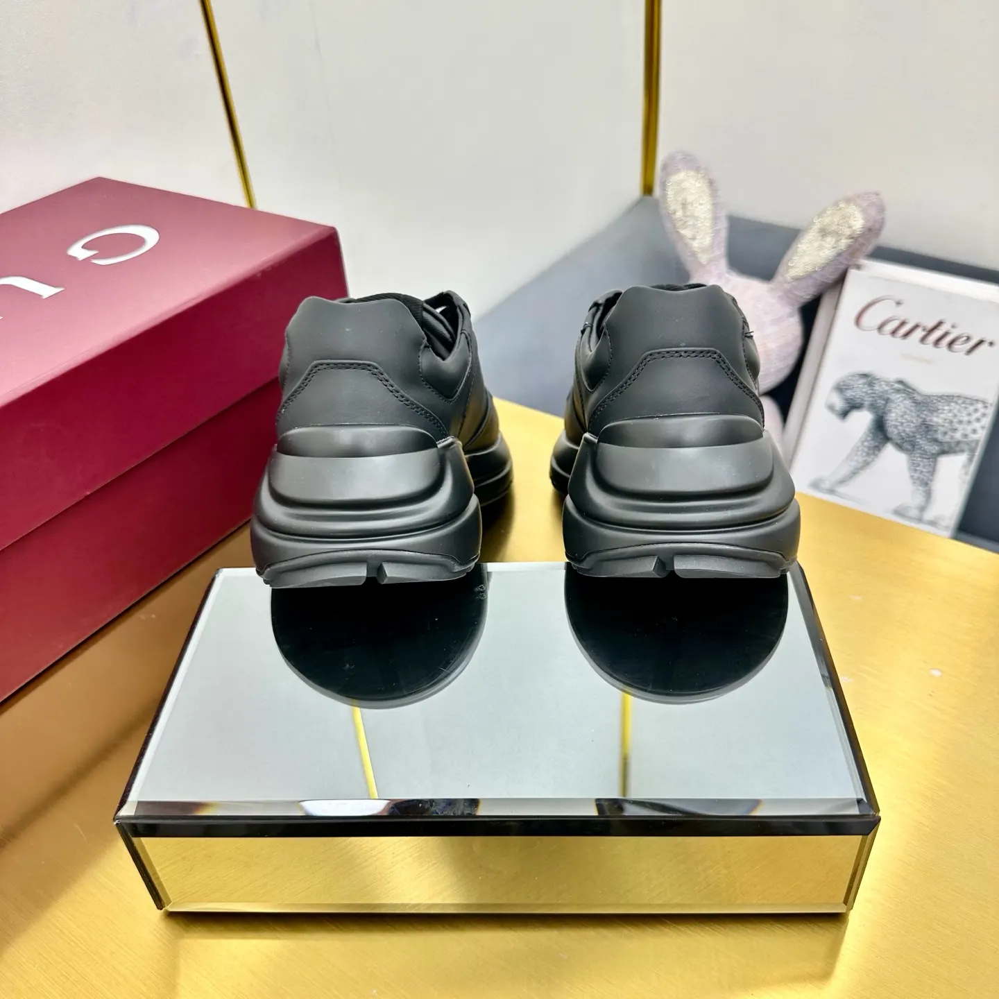 Gucci Logo Sneakers Models 103 Image 6 Gucci Logo Sneakers Models 103 Image 6