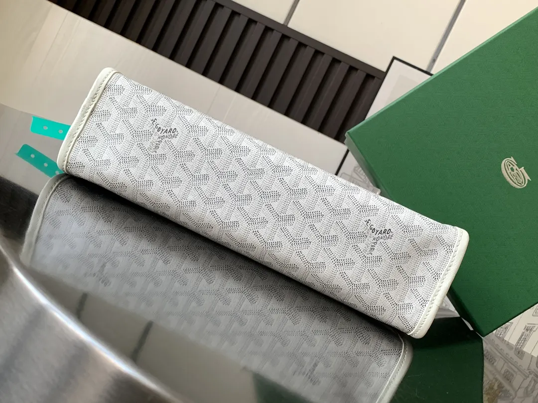 Goyard 白色 化妆包 便携收纳款