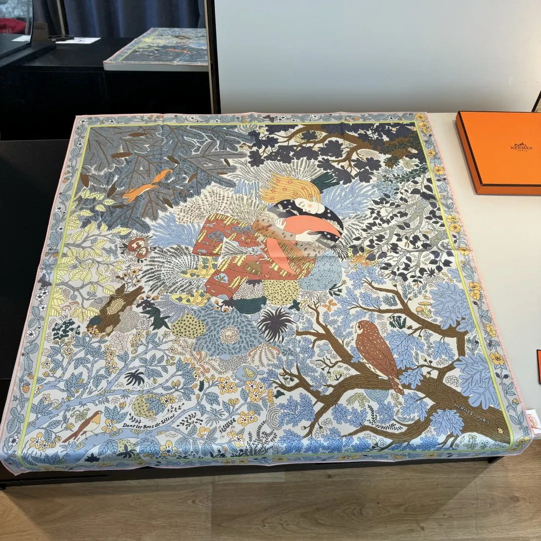 Hermès 丝巾 精致配饰