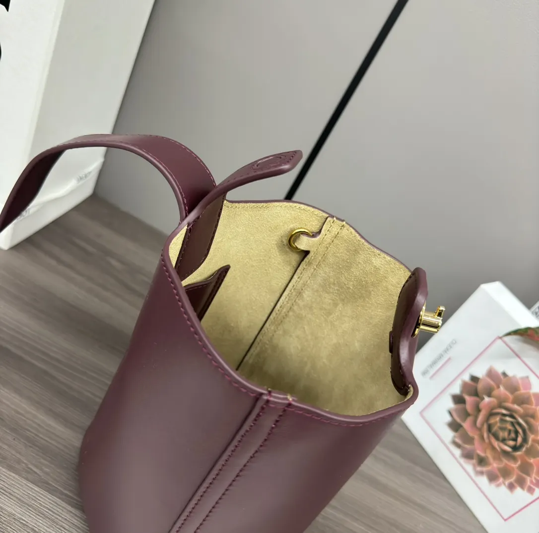 Bucket Bag Casual Leather